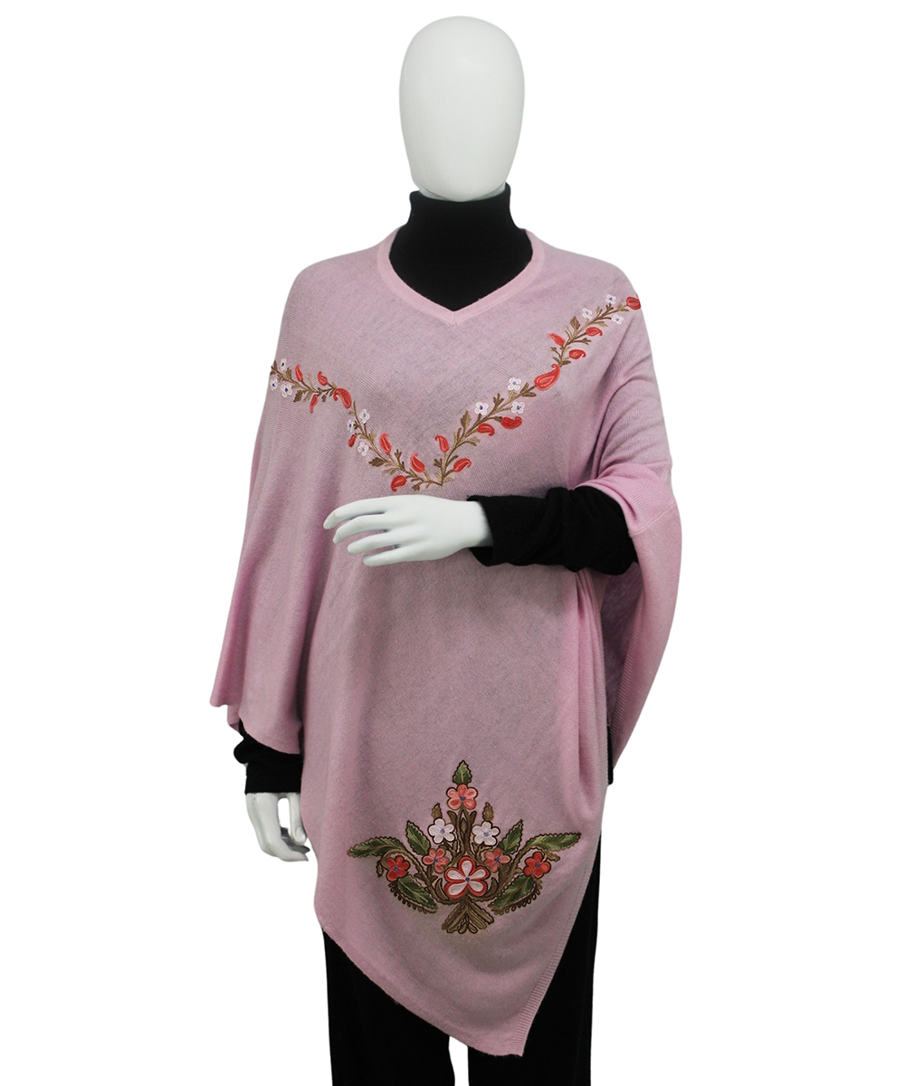 Poncho Poncho Aari - Image 1