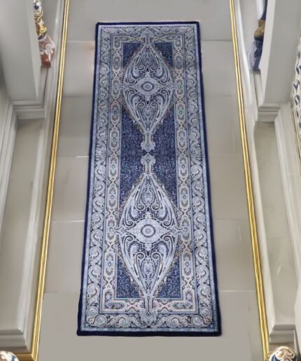 Oriental Silk Carpet (2' x 6' Ft)