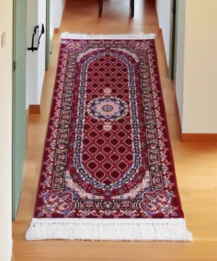 Oriental Woollen Carpet (2′ x 5′ Ft.)