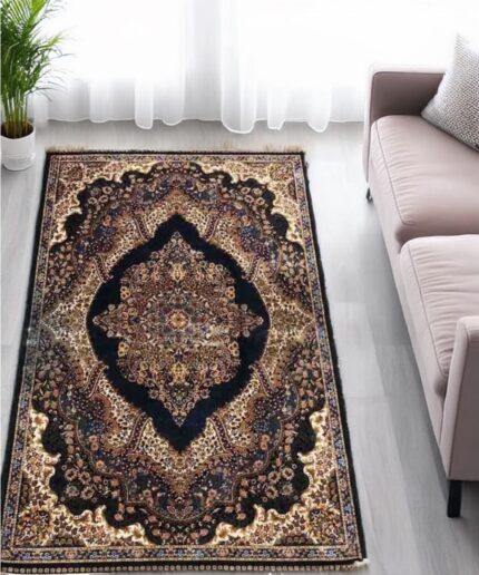 Oriental Silk Carpet (4' x 6' Ft.)