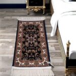 Floral Woollen Carpet (1.5' x 3.5' Ft)