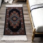 Oriental Woolen Carpet (1.5' x 3.5' Ft.)