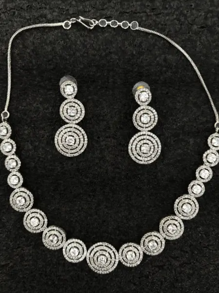 Necklace Set Studded 1