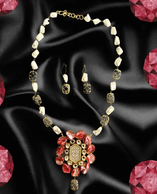 Necklace Set Antique