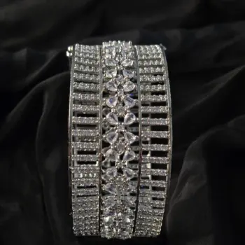 Bracelet Stone Studded