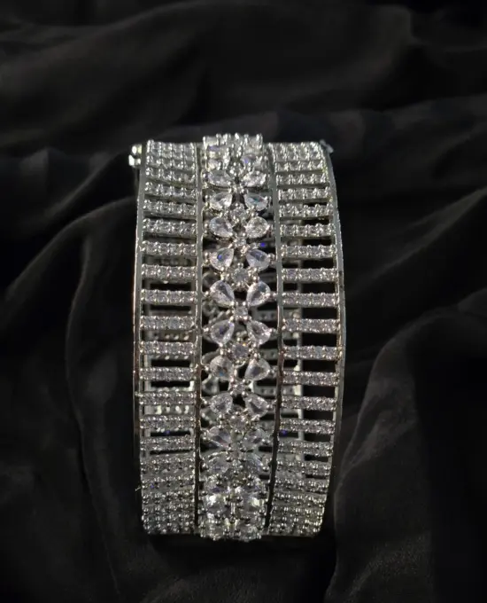 Bracelet Stone Studded