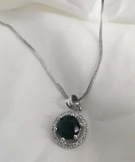 Pendant Emerald 3