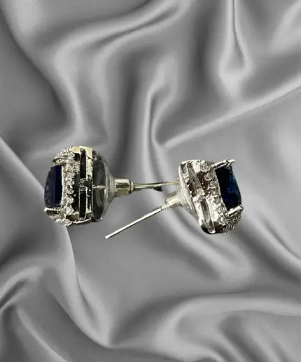 Ear Studs Sapphire