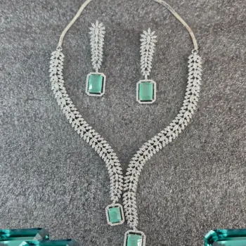 Necklace Set Emerald