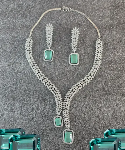 Necklace Set Emerald