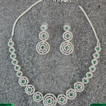 Necklace Set Emerald 1