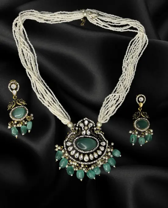 Necklace Natalie Moissanite