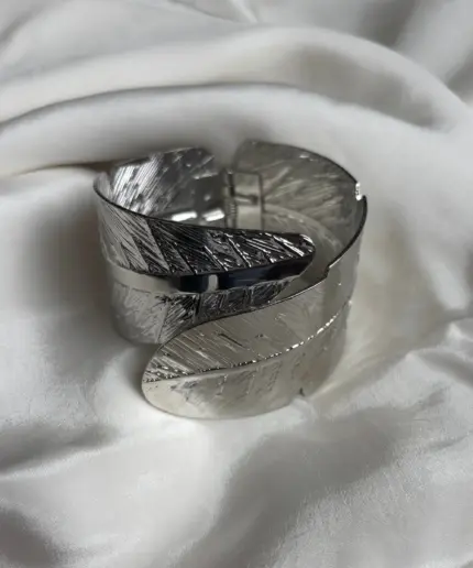 Bracelet Leaf Cuff Silver