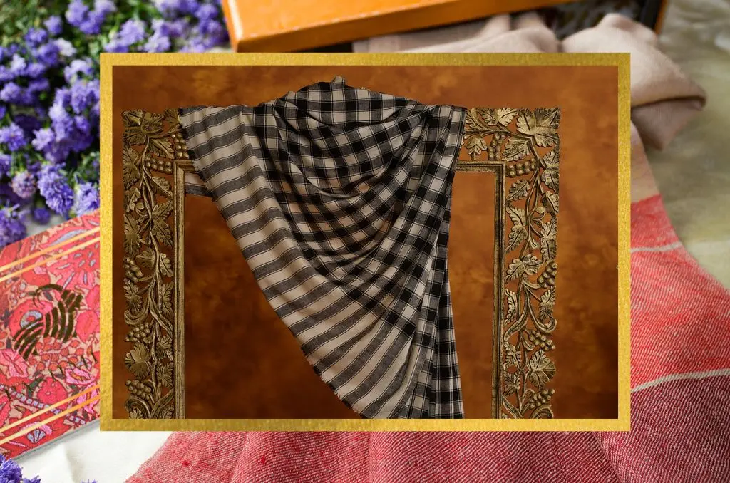 Patterned Shawl Image Styling Tip